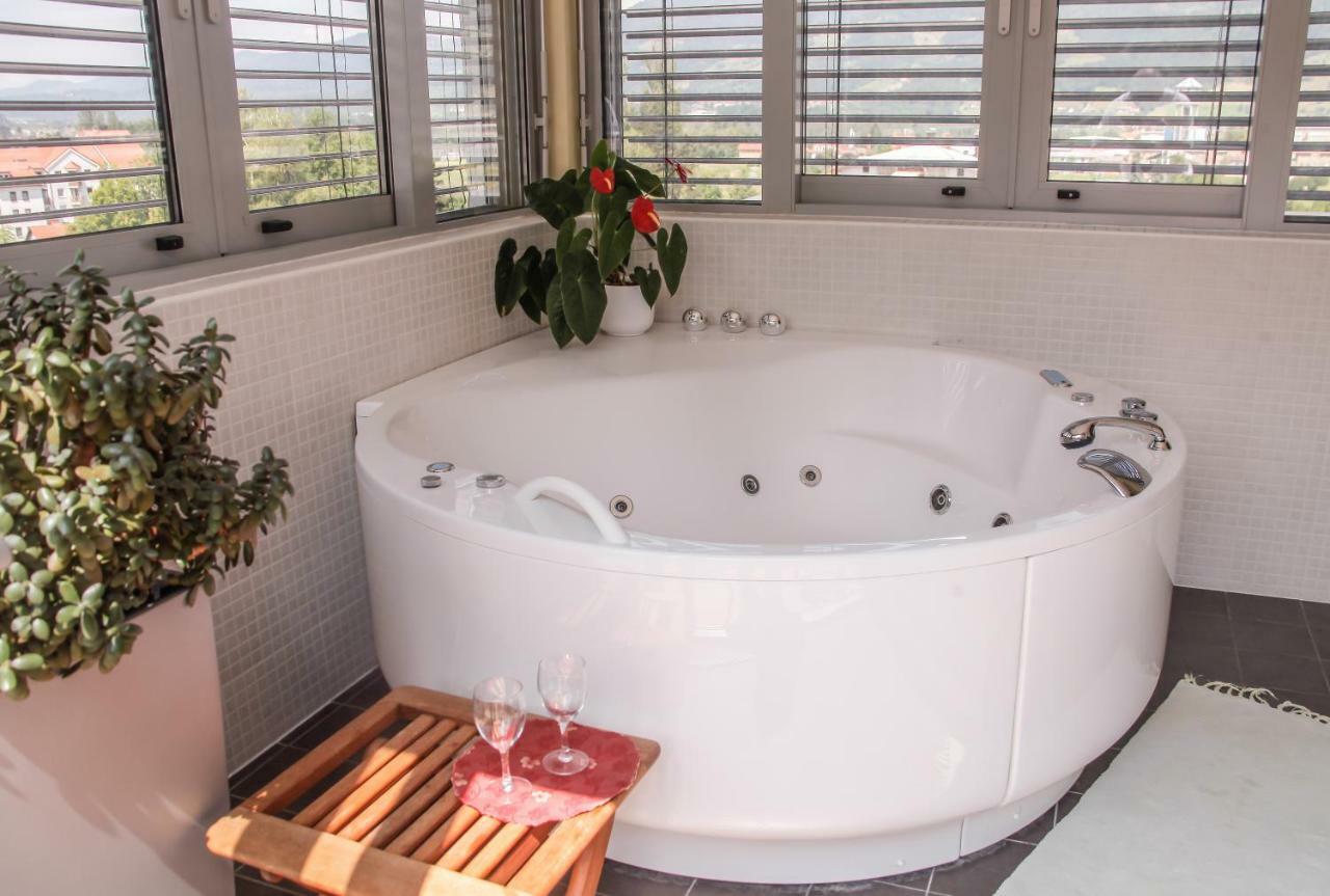 Hotel Veter Руше Экстерьер фото